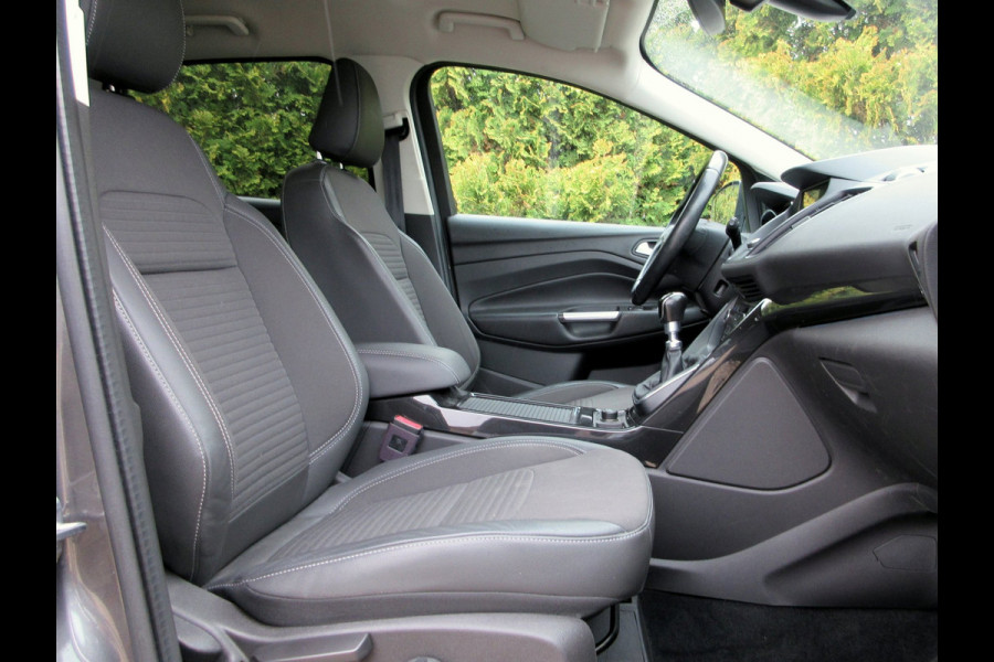 Ford Kuga 1.5 EcoBoost Titanium*Navi*Camera*Trekhaak*