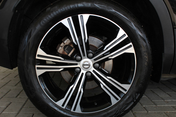 Volvo XC40 1.5 T5 Recharge Inscription Expression | 1e Eig. | Panorama | Trekhaak | BLIS
