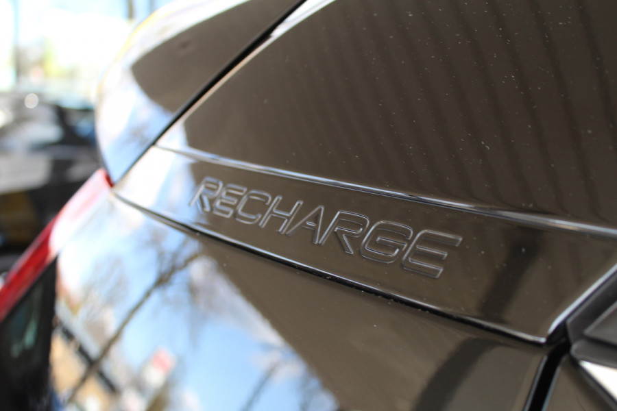 Volvo XC40 1.5 T5 Recharge Inscription Expression | 1e Eig. | Panorama | Trekhaak | BLIS