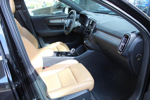 Volvo XC40 1.5 T5 Recharge Inscription Expression | 1e Eig. | Panorama | Trekhaak | BLIS