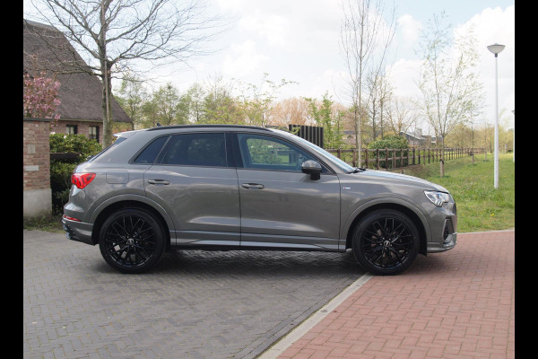 Audi Q3 35 TFSI S-Line edition | Apple Carplay | Virtual Cockpit | Automaat | 20 inch | NL-Auto |