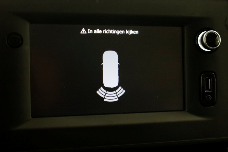 Renault Master T35 2.3 dCi 135pk L2H2 Comfort Airco/Navi NIEUW BPM-vrij 03-2023