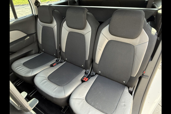 Citroën Grand C4 Spacetourer BWJ 2019 | 1.2T 131PK Business 7PERS | PANO DAK | TREKHAAK | CLIMA | NAVI | STOELVERW | PRIVACY GLASS | CARPLAY | MASSAGE STOEL