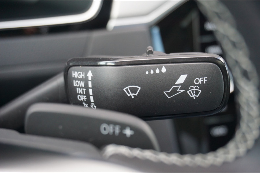 Volkswagen Arteon 150PK Business R AUTOM. | SUPER SPORTIEF | BOMVOL | PANO