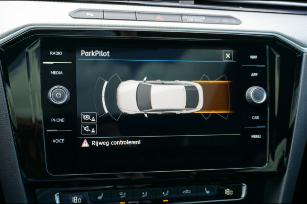 Volkswagen Arteon 150PK Business R AUTOM. | SUPER SPORTIEF | BOMVOL | PANO