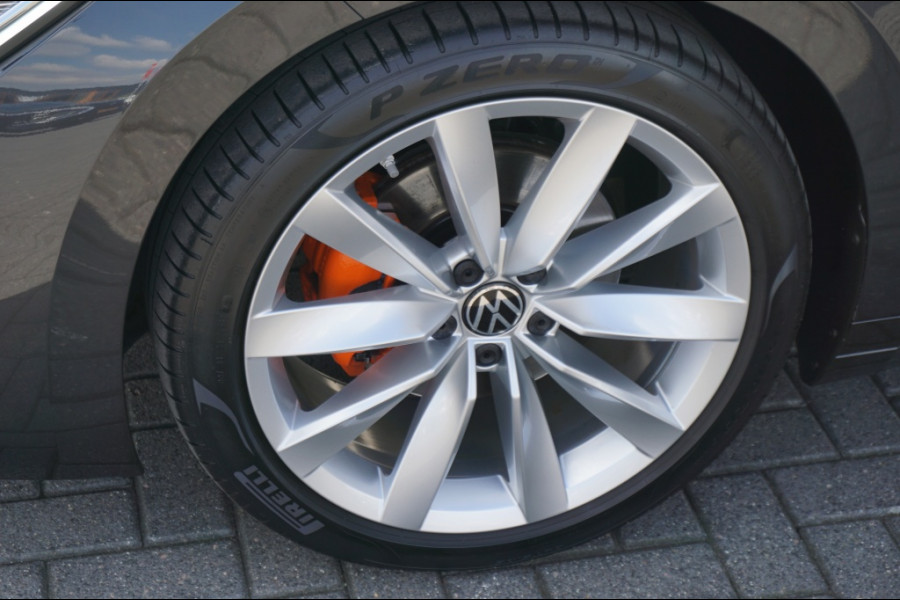 Volkswagen Arteon 150PK Business R AUTOM. | SUPER SPORTIEF | BOMVOL | PANO