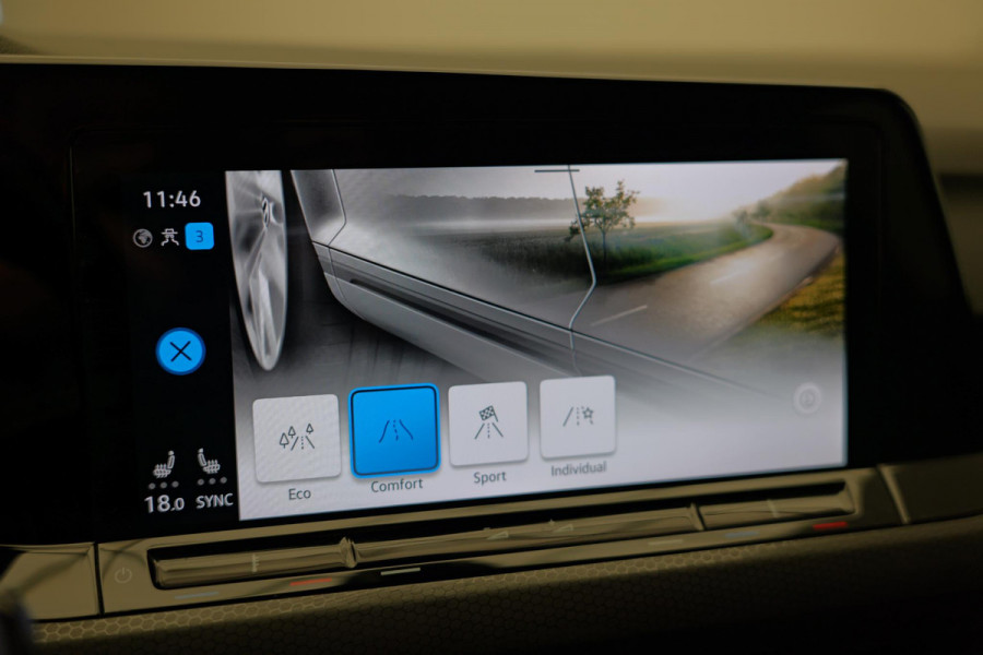 Volkswagen Golf 2.0 TSI GTI |Carplay|IQ.Light|Dodehoek|