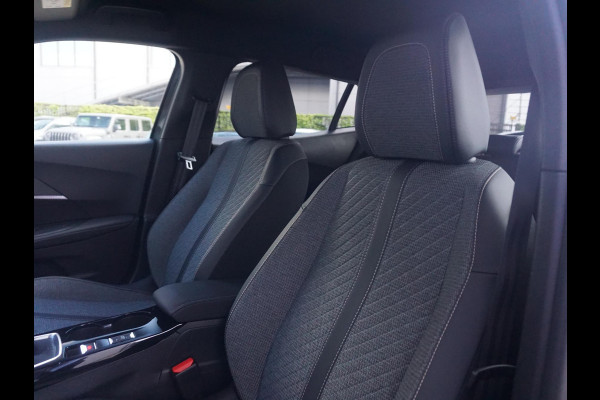 Peugeot 2008 1.2 TURBO 100 Allure 360 Camera