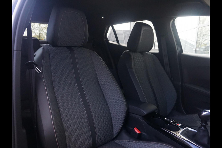 Peugeot 2008 1.2 TURBO 100 Allure 360 Camera