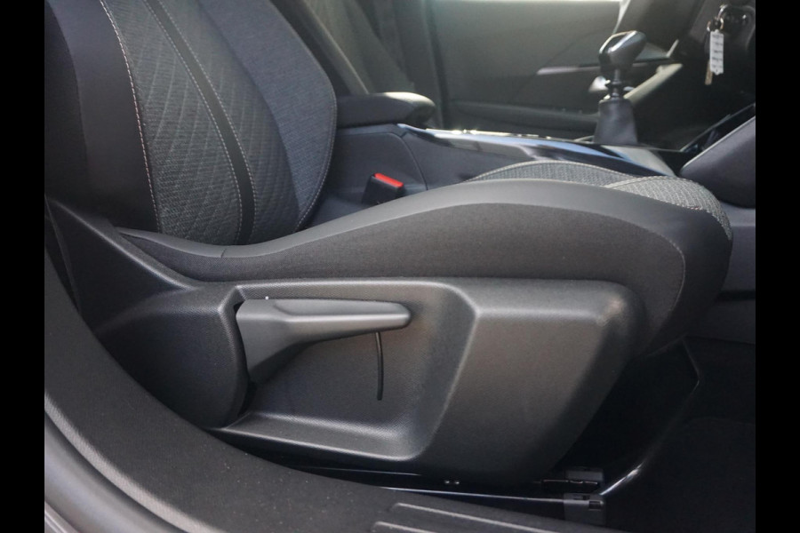 Peugeot 2008 1.2 TURBO 100 Allure 360 Camera