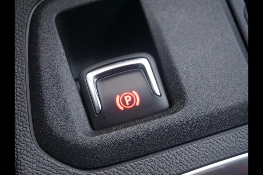 Opel Corsa 1.2 Turbo Yes Winterpakket | All season banden