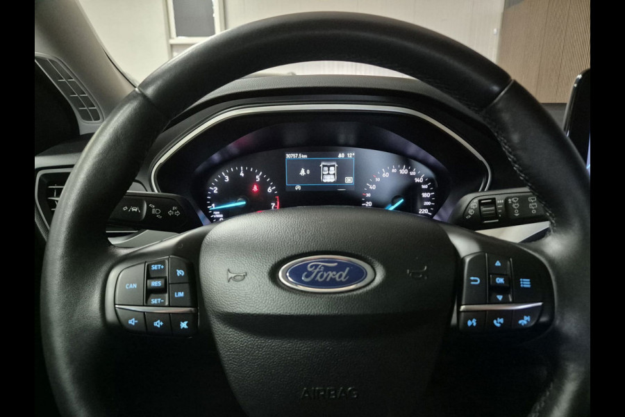 Ford FOCUS Wagon 1.0 EcoBoost Titanium X Business | Clima| Carplay | Camera | Navi | Stoelverwarming |