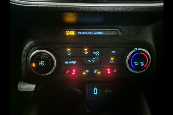 Ford FOCUS Wagon 1.0 EcoBoost Titanium X Business | Clima| Carplay | Camera | Navi | Stoelverwarming |