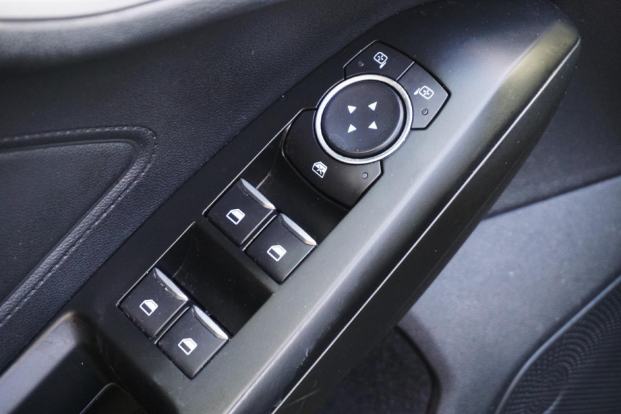 Ford Focus 1.0 EcoB.125PK Hybrid Business/Camera/AppleCarplay /1e Eigenaar.