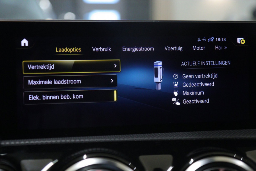 Mercedes-Benz A-Klasse 250 e AMG Limited PANO/BURM/CARPLAY/STOELVER/VOL