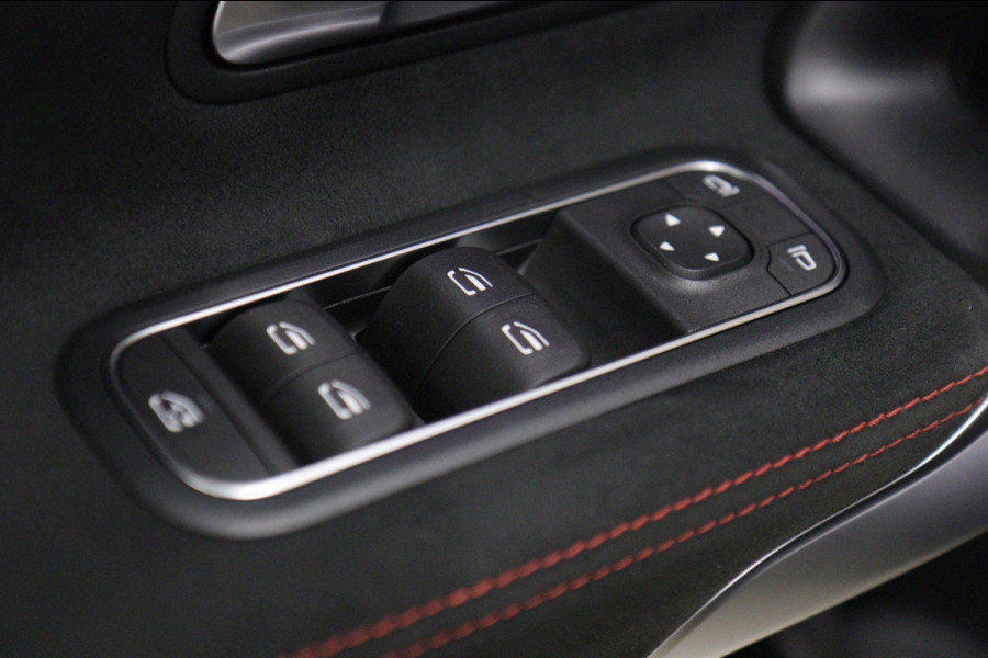 Mercedes-Benz A-Klasse 250 e AMG Limited PANO/BURM/CARPLAY/STOELVER/VOL