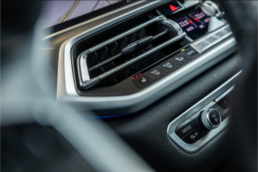 BMW X5 xDrive45e High Executive - Skylounge | Laser | Origineel NL | Dealeronderhouden | Eerste eigenaar