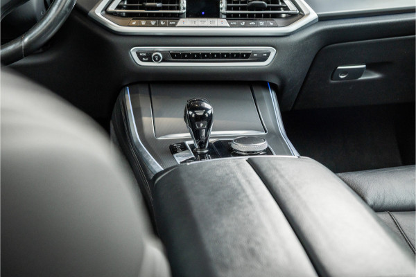 BMW X5 xDrive45e High Executive - Skylounge | Laser | Origineel NL | Dealeronderhouden | Eerste eigenaar