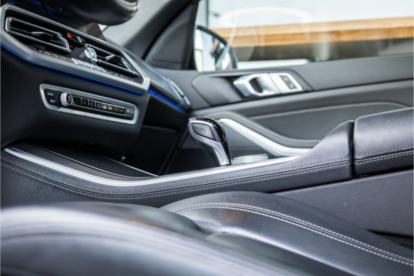 BMW X5 xDrive45e High Executive - Skylounge | Laser | Origineel NL | Dealeronderhouden | Eerste eigenaar