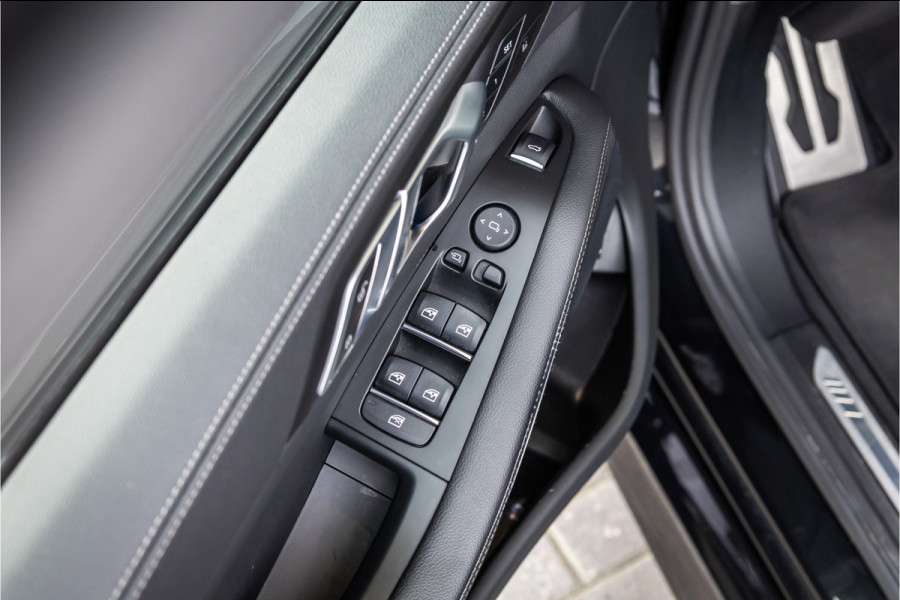 BMW X5 xDrive45e High Executive - Skylounge | Laser | Origineel NL | Dealeronderhouden | Eerste eigenaar