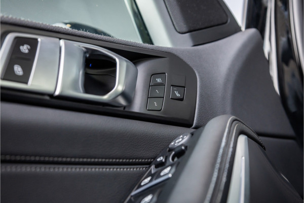 BMW X5 xDrive45e High Executive - Skylounge | Laser | Origineel NL | Dealeronderhouden | Eerste eigenaar