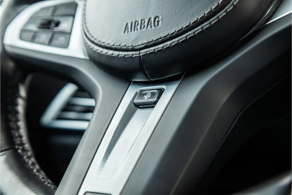 BMW X5 xDrive45e High Executive - Skylounge | Laser | Origineel NL | Dealeronderhouden | Eerste eigenaar