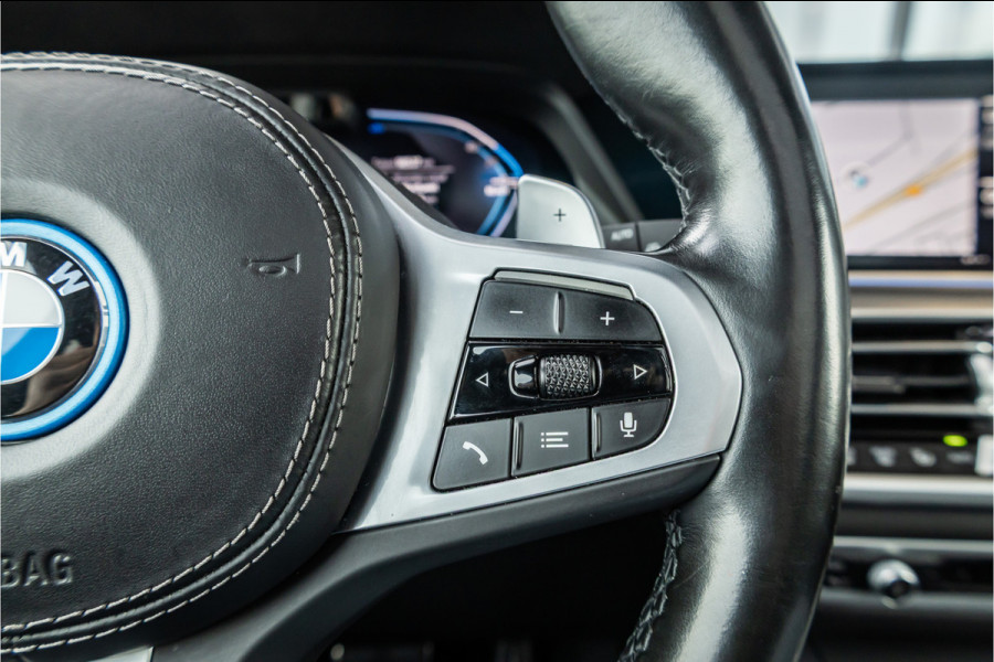 BMW X5 xDrive45e High Executive - Skylounge | Laser | Origineel NL | Dealeronderhouden | Eerste eigenaar