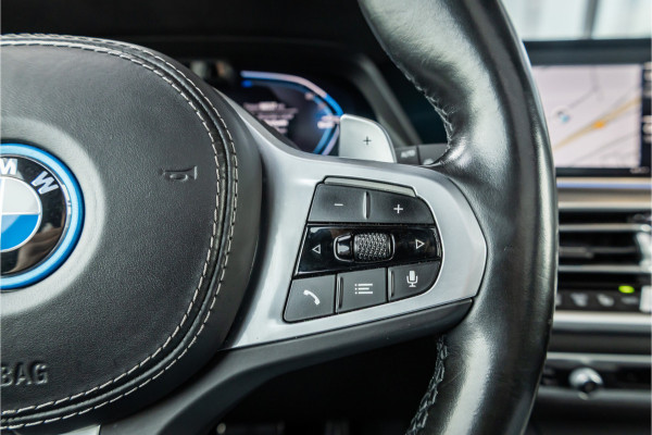 BMW X5 xDrive45e High Executive - Skylounge | Laser | Origineel NL | Dealeronderhouden | Eerste eigenaar