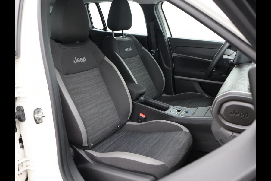 Jeep Avenger LONGITUDE 54 kWh 95% SOH - BTW - APPLE CARPLAY | DEALER ONDEROUDEN | NAVIGATIE | VIRTUAL COCKPIT