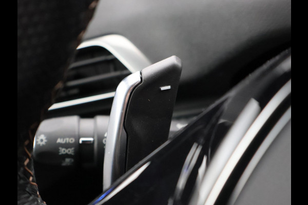 Peugeot 3008 1.6 PLUG-IN HYBRID 225 PK GT + TREKHAAK | ADAPTIVE CRUISE | CAMERA | STOELVERWARMING