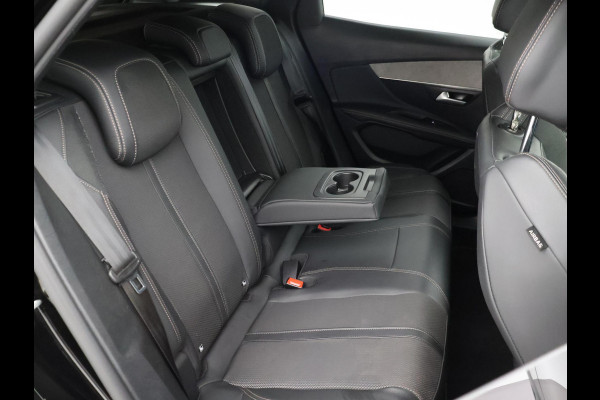 Peugeot 3008 1.6 PLUG-IN HYBRID 225 PK GT + TREKHAAK | ADAPTIVE CRUISE | CAMERA | STOELVERWARMING