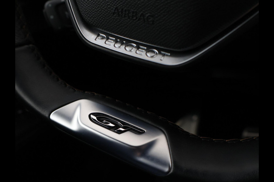 Peugeot 3008 1.6 PLUG-IN HYBRID 225 PK GT + TREKHAAK | ADAPTIVE CRUISE | CAMERA | STOELVERWARMING