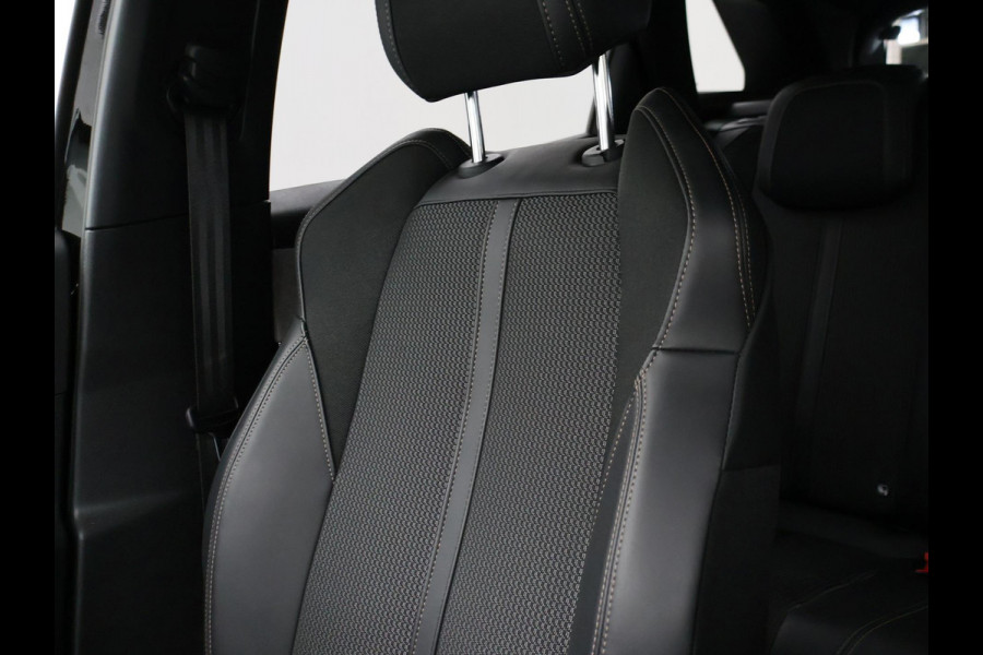 Peugeot 3008 1.6 PLUG-IN HYBRID 225 PK GT + TREKHAAK | ADAPTIVE CRUISE | CAMERA | STOELVERWARMING