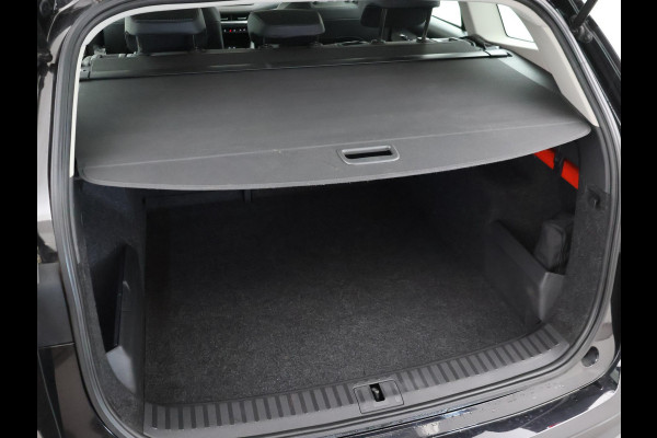 Škoda ENYAQ iV 60 + SFEERVERLICHTING | CAMERA | NAVIGATIE | APPLE CARPLAY | ANDROID AUTO | 19 INCH LMV