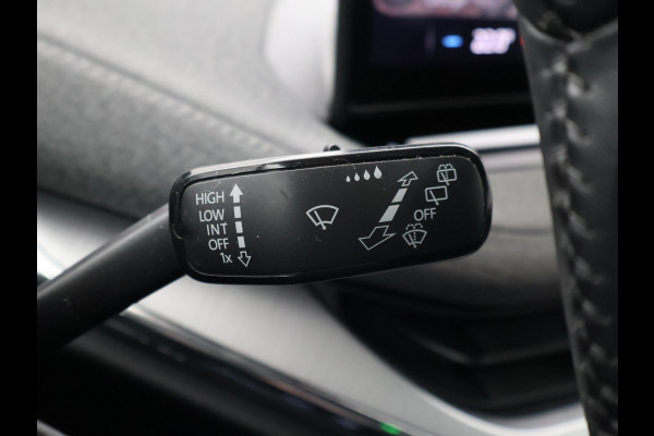 Škoda ENYAQ iV 60 + SFEERVERLICHTING | CAMERA | NAVIGATIE | APPLE CARPLAY | ANDROID AUTO | 19 INCH LMV