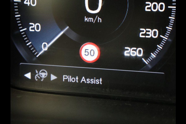 Volvo V90 2.0 T8 AWD 390 PK R-DESIGN + BOWERS & WILKINS | HEAD-UP | ELEK. TREKHAAK | INSCRIPTION BURSTING BLUE METALLIC