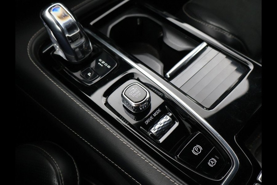Volvo V90 2.0 T8 AWD 390 PK R-DESIGN + BOWERS & WILKINS | HEAD-UP | ELEK. TREKHAAK | INSCRIPTION BURSTING BLUE METALLIC