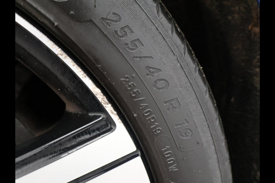 Volvo V90 2.0 T8 AWD 390 PK R-DESIGN + BOWERS & WILKINS | HEAD-UP | ELEK. TREKHAAK | INSCRIPTION BURSTING BLUE METALLIC