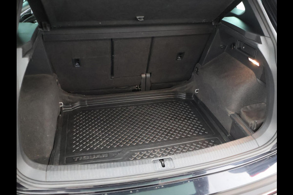 Volkswagen Tiguan 1.5 TSI ACT DSG R-LINE + PANORAMA | LEDER | VIRTUAL COCKPIT | MASSAGE | ADAPTIVE CRUISE