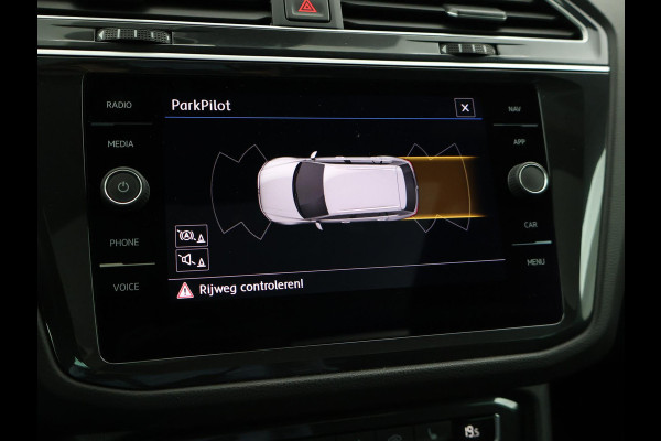 Volkswagen Tiguan 1.5 TSI ACT DSG R-LINE + PANORAMA | LEDER | VIRTUAL COCKPIT | MASSAGE | ADAPTIVE CRUISE