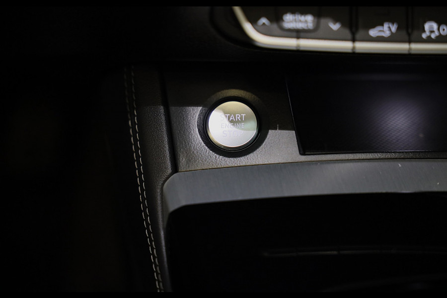 Audi Q5 Sportback 55 TFSI e Quattro SQ5 Look / RS Zetels / Massage / Head Up / B&O / 360 Camera / Open Pano / Leder / 22 Inch