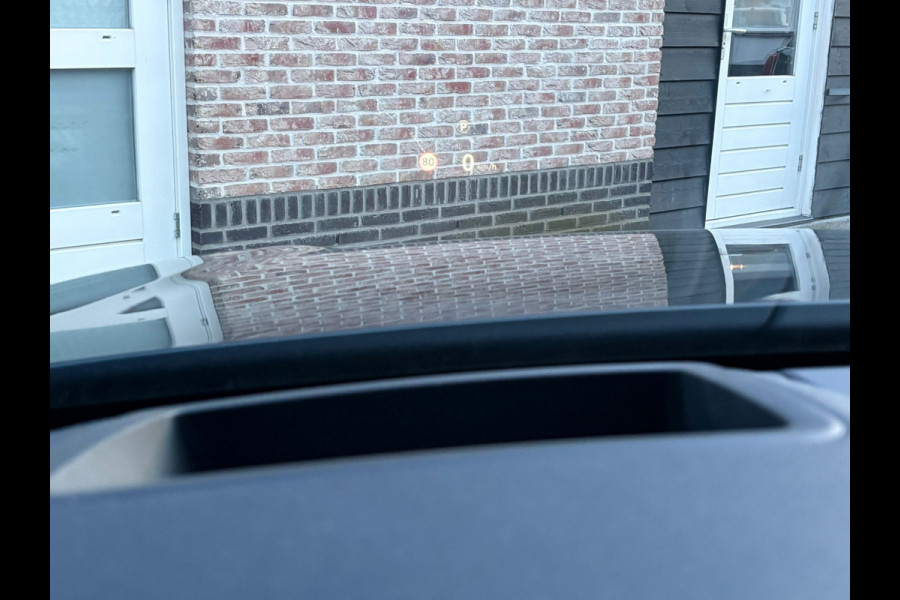 Land Rover Range Rover Velar 3.0 D275 AWD SE Panorama Meridian Dealer O.H