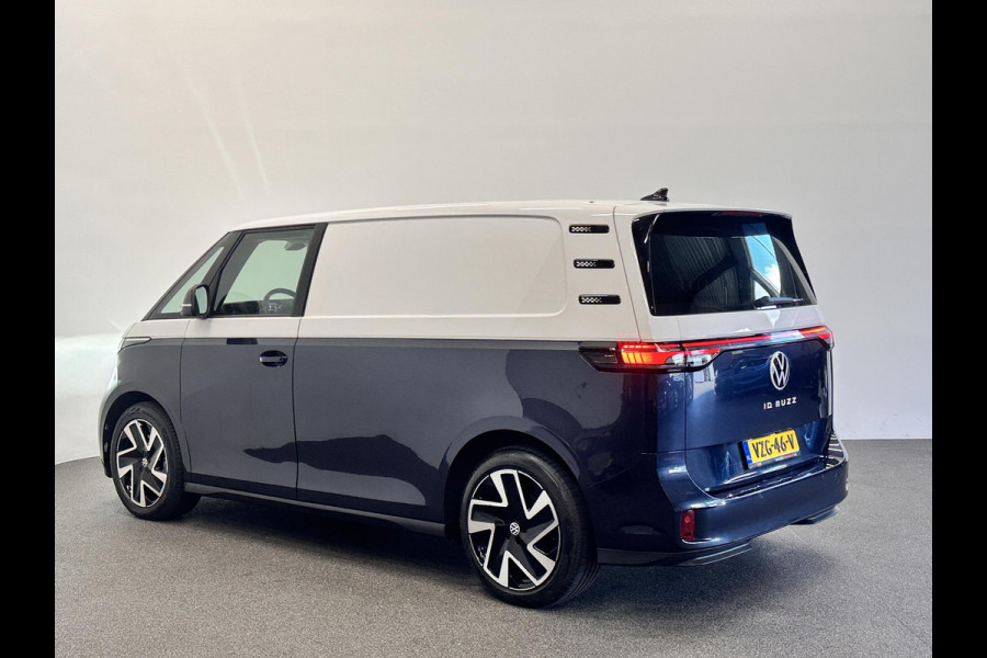 Volkswagen ID. Buzz Cargo 77 kWh Nieuwprijs €71233! Airco Navi Wireless Carplay IQ Light 20" LM Velgen Adaptive Cruise Control PDC VA + Camera Stoelverwarming Voorruit verwarming 3-Zits