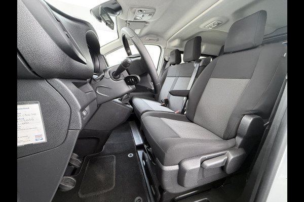 Opel Vivaro 2.0D 145PK L3 Dubbele Cabine 6-Persoons Trekhaak Euro 6 Airco Navi Apple Carplay Android Auto Cruise Control Bluetooth Pdc Betonplex Lat om lat Achterdeuren DAB Privacy Glas 1e Eigenaar Origineel Nederlandse Auto Dealeronderhouden