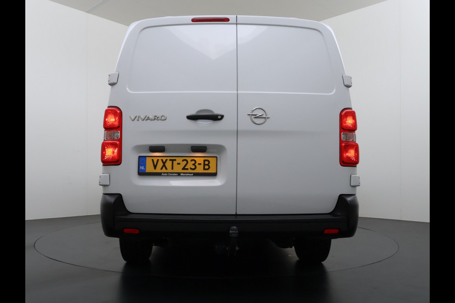 Opel Vivaro 2.0D 145PK L3 Dubbele Cabine 6-Persoons Trekhaak Euro 6 Airco Navi Apple Carplay Android Auto Cruise Control Bluetooth Pdc Betonplex Lat om lat Achterdeuren DAB Privacy Glas 1e Eigenaar Origineel Nederlandse Auto Dealeronderhouden