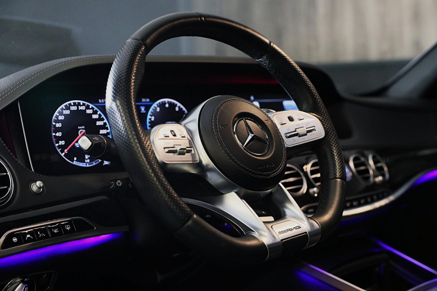 Mercedes-Benz S-Klasse S500 4MATIC Lang AMG Line / Acc / Lane Assist / Dode Hoek / 360 Camera / Chauffeurspakket / Schermen / Pano / Led