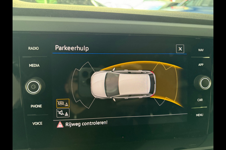 Volkswagen Polo 1.0 TSI R-Line Business Beats|IQ|Sfeer|ACC