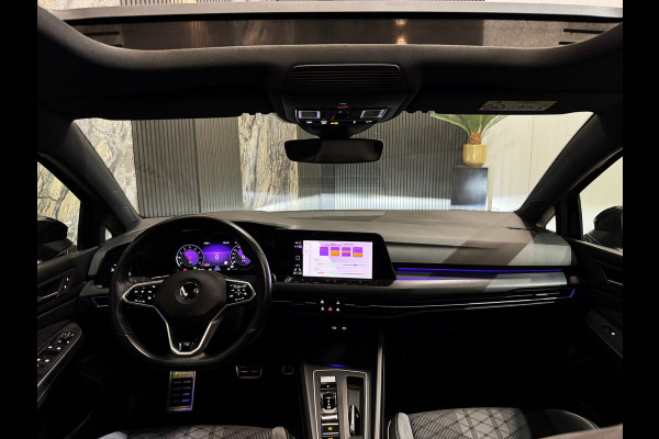 Volkswagen Golf 1.5 eTSI 3x R-Line|PANORAMA|IQ LIGHTS|BLINDSPOT|BOMVOL