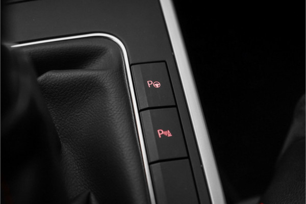 Seat Arona 1.0 TSI FR Business Intense Plus LED Camera Comfortstoel Stoelverw