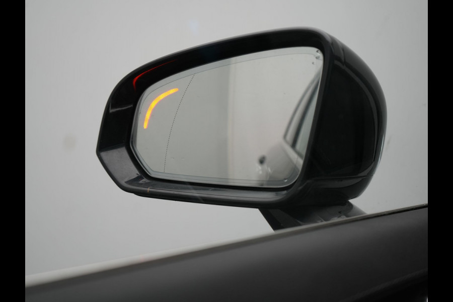 Volvo V90 T6 AWD Ultimate Bright PHEV 350pk | Panodak | Adaptive Cruise | Camera | Harman / Kardon | Lederen Sportstoelen Memory & Verwarmd | Google Assistent | Keyless | Stuur Verwarmd | Blis | Apple Carplay | DAB | Virtual | Plug In Hybrid |